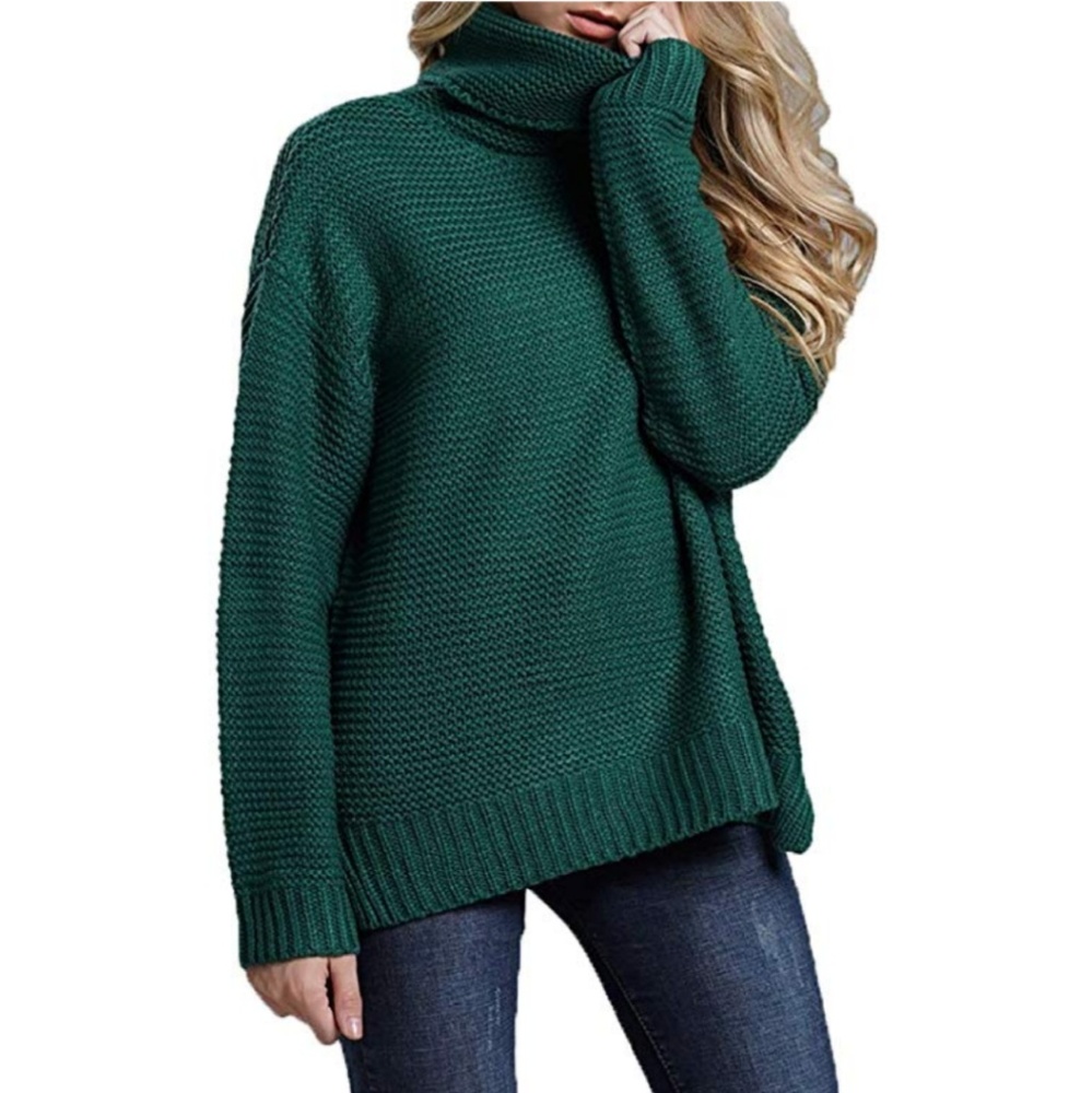 Chunky loose turtleneck sweater